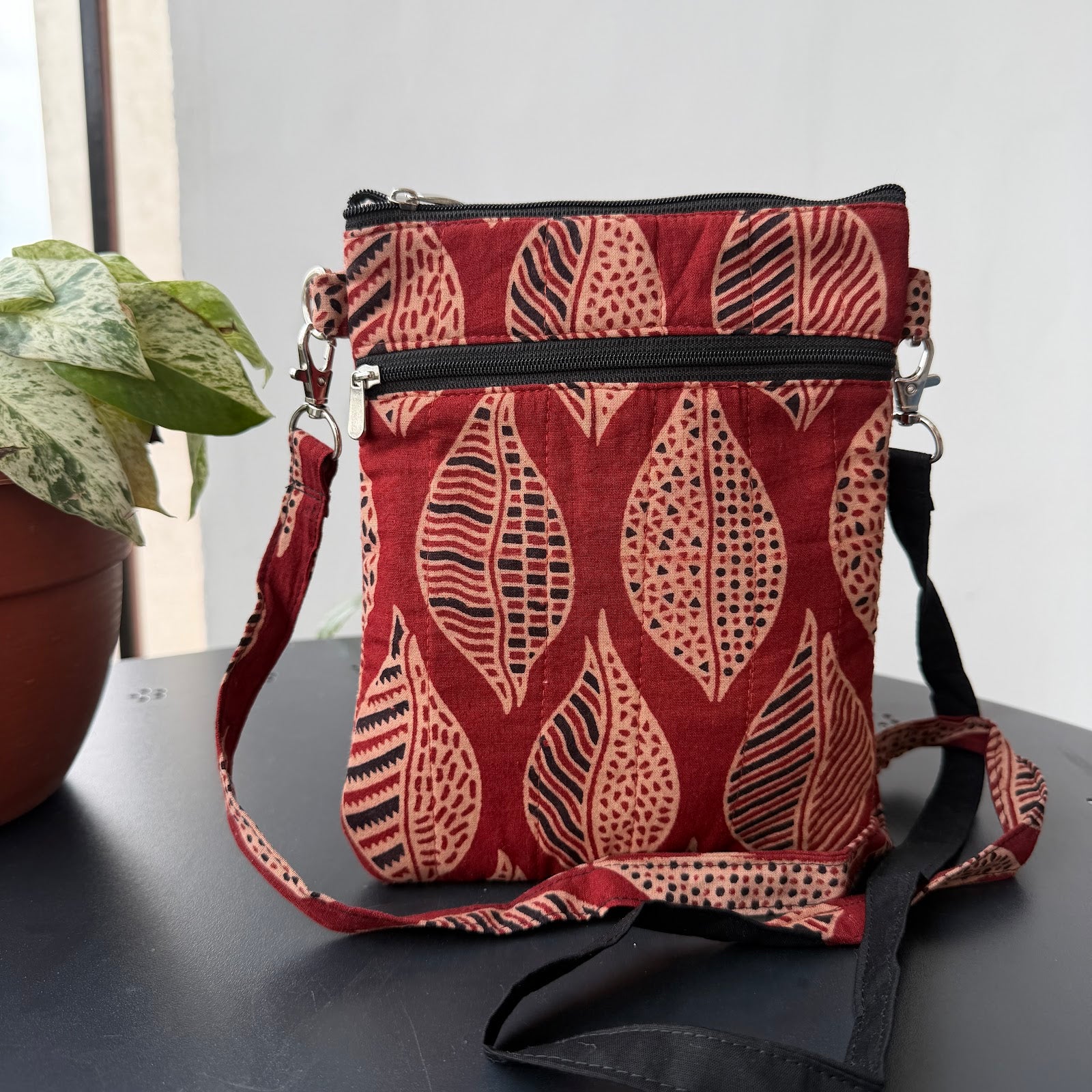 Cross body bags