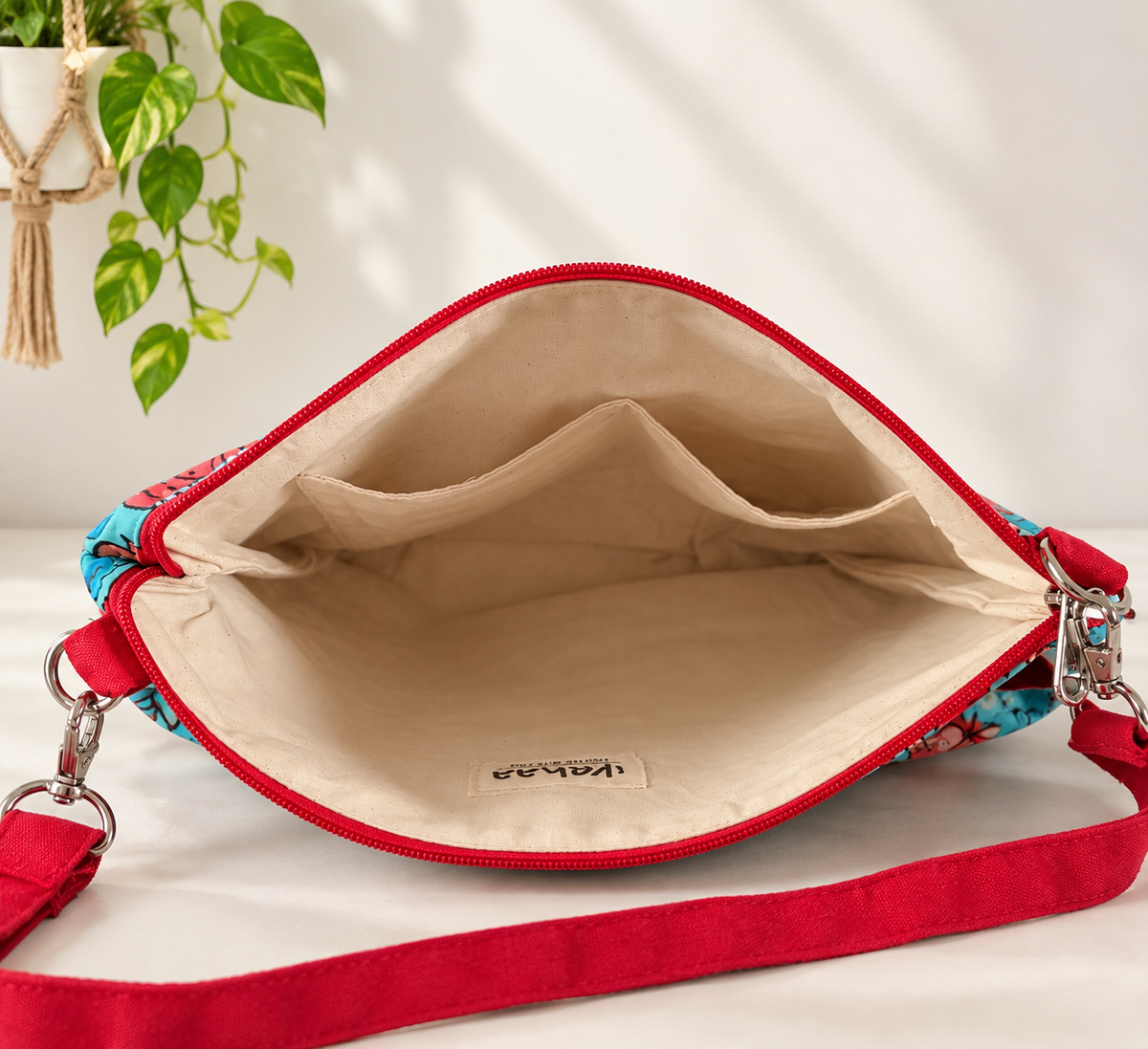 Cross body bags
