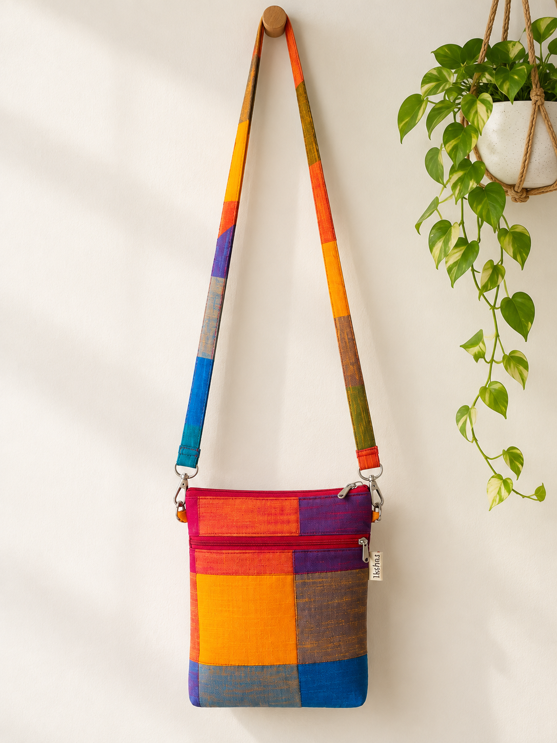 Cross body bags