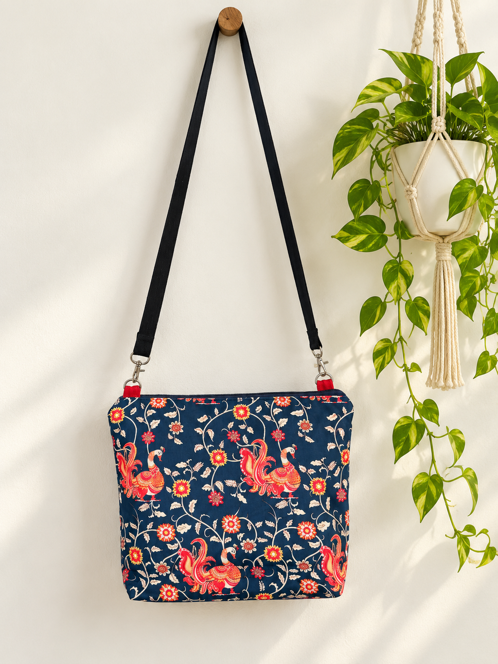 Cross body bags
