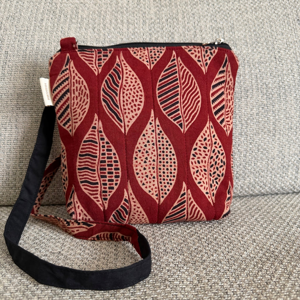 Cross body bags