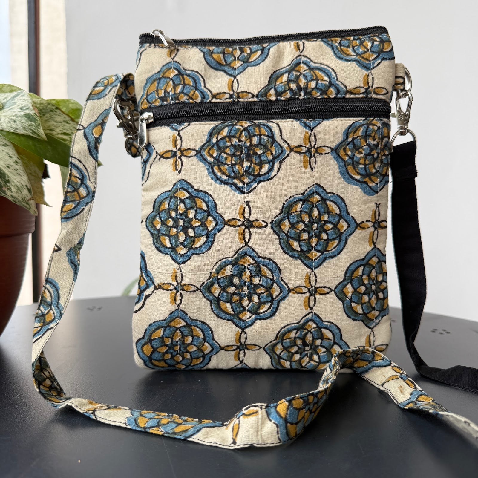 Cross body bags