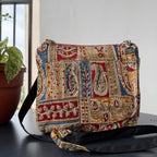 Cross body bags
