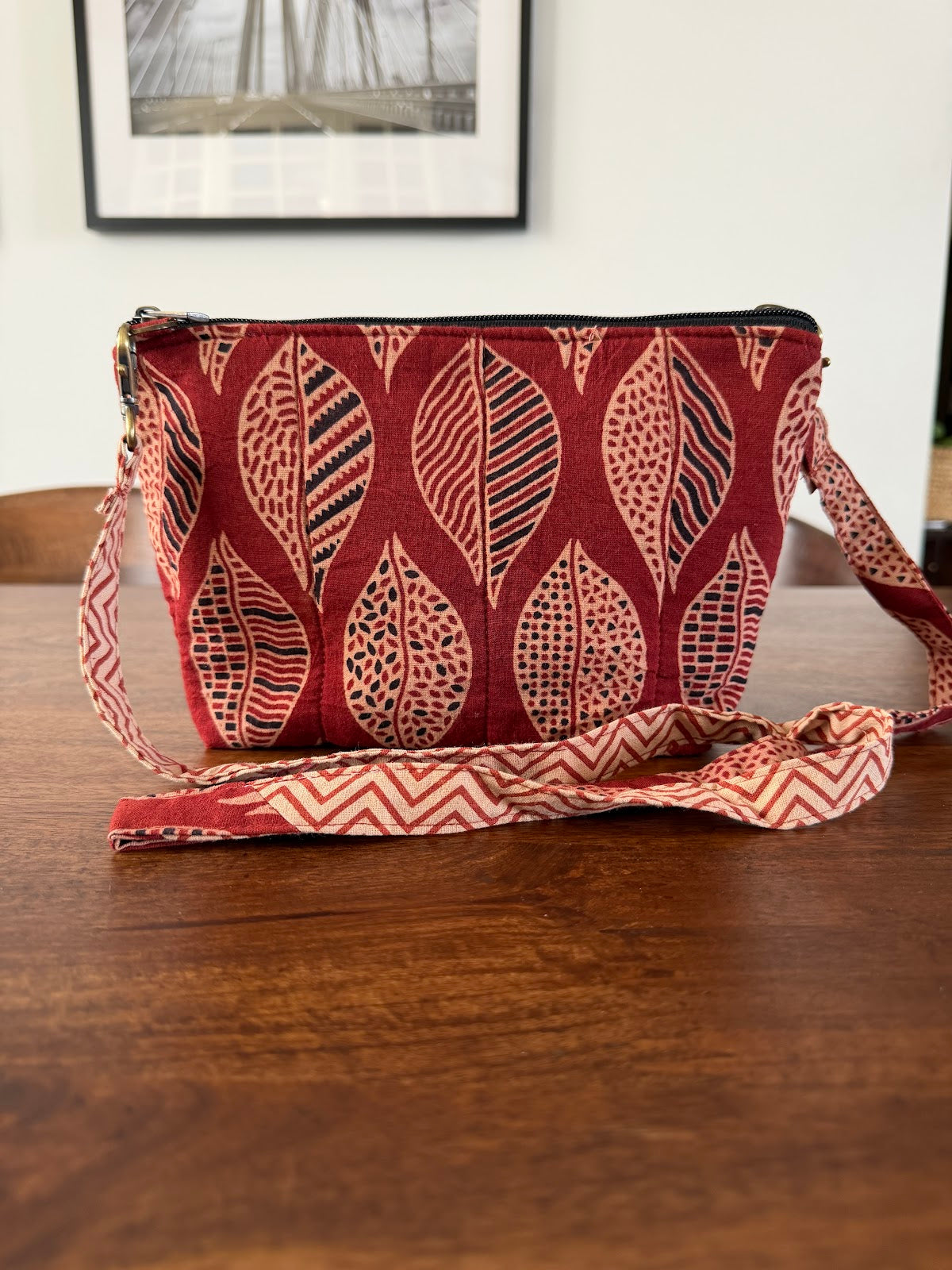 Cross body bags