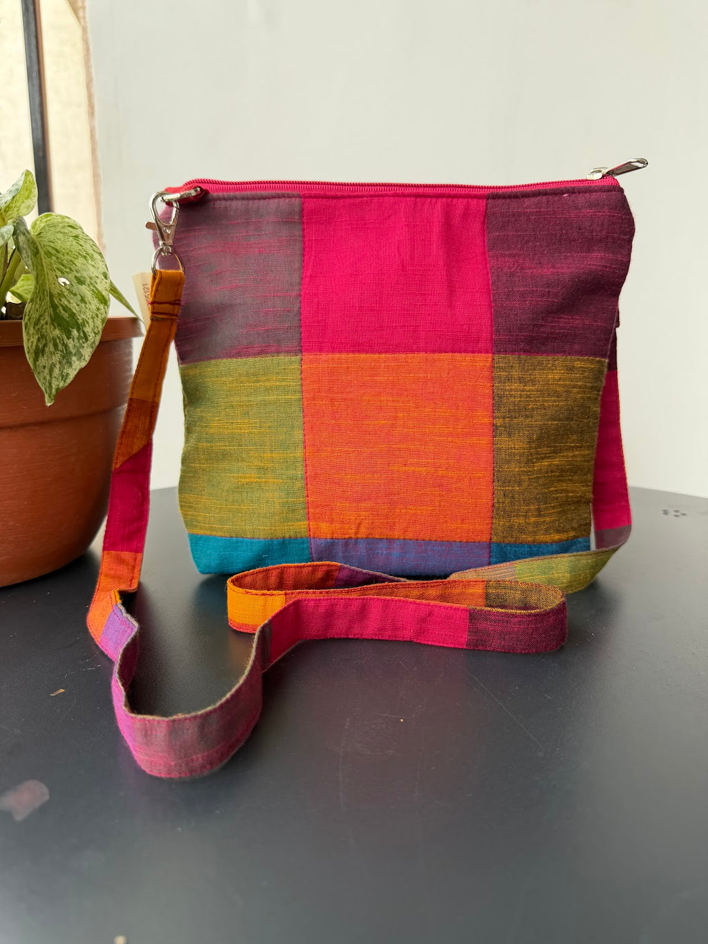Cross body bags
