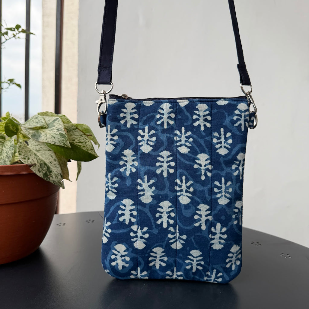Cross body bags