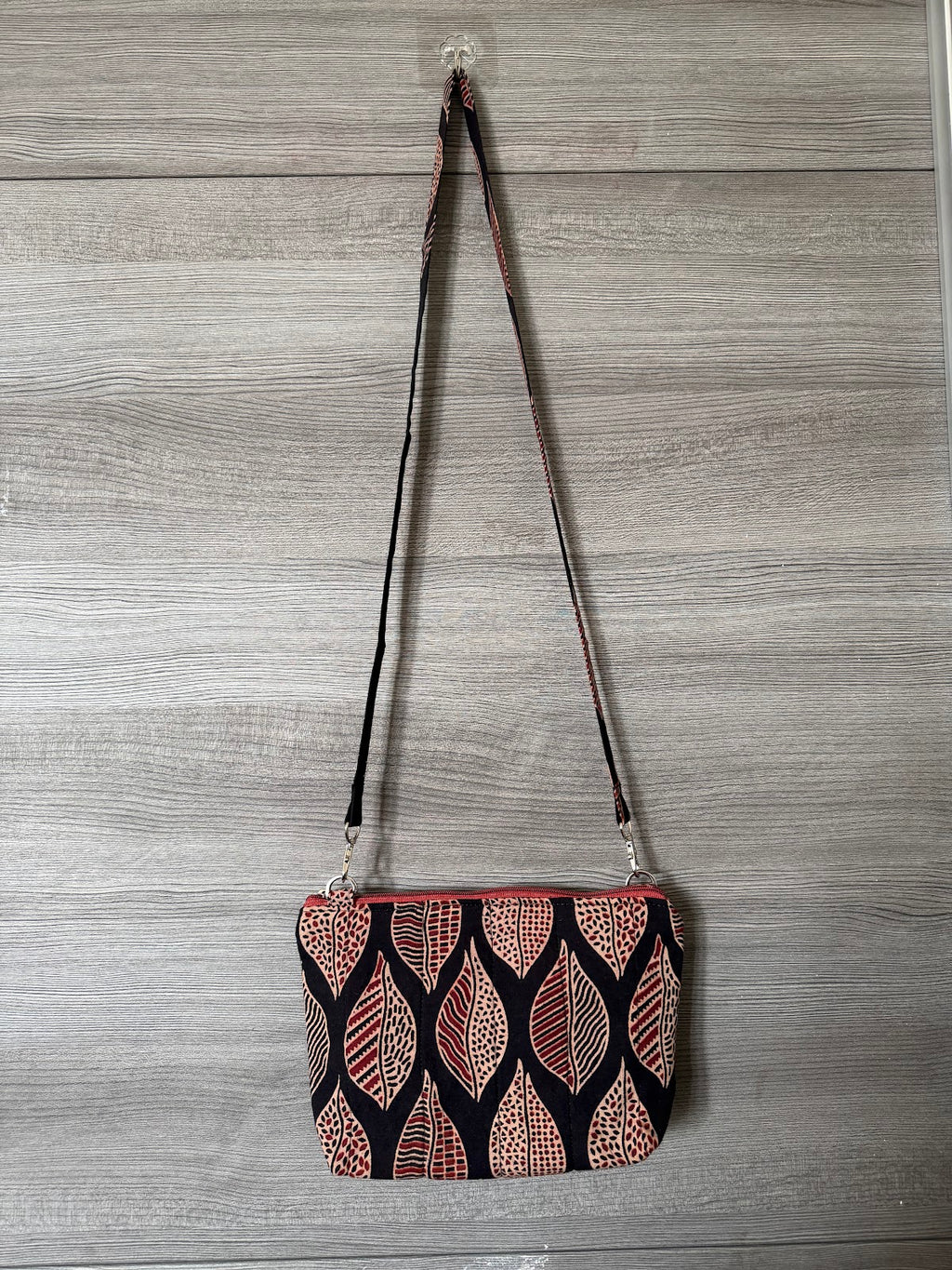 Cross body bags