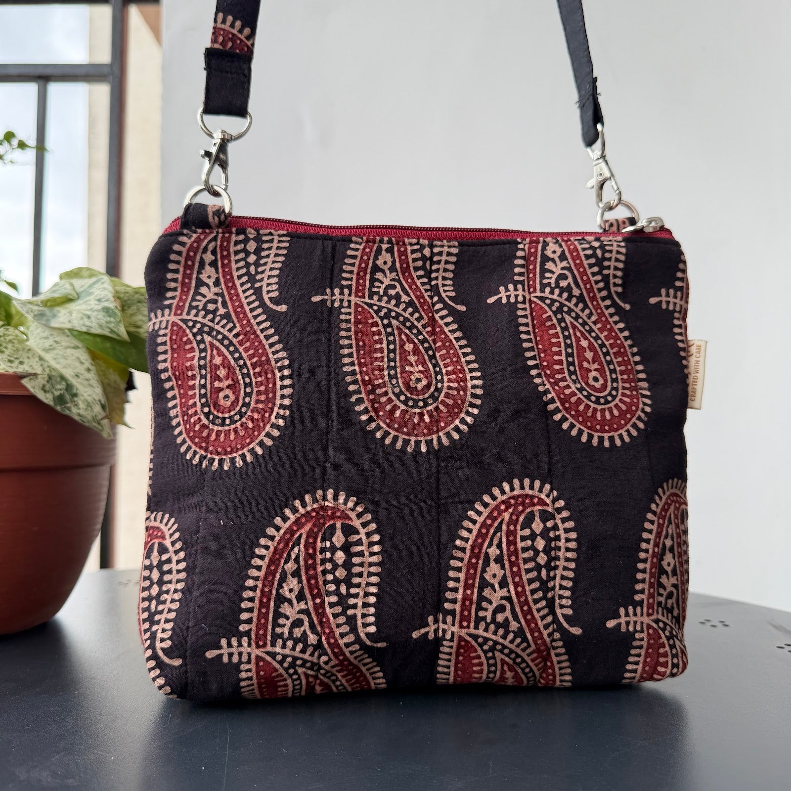 Cross body bags