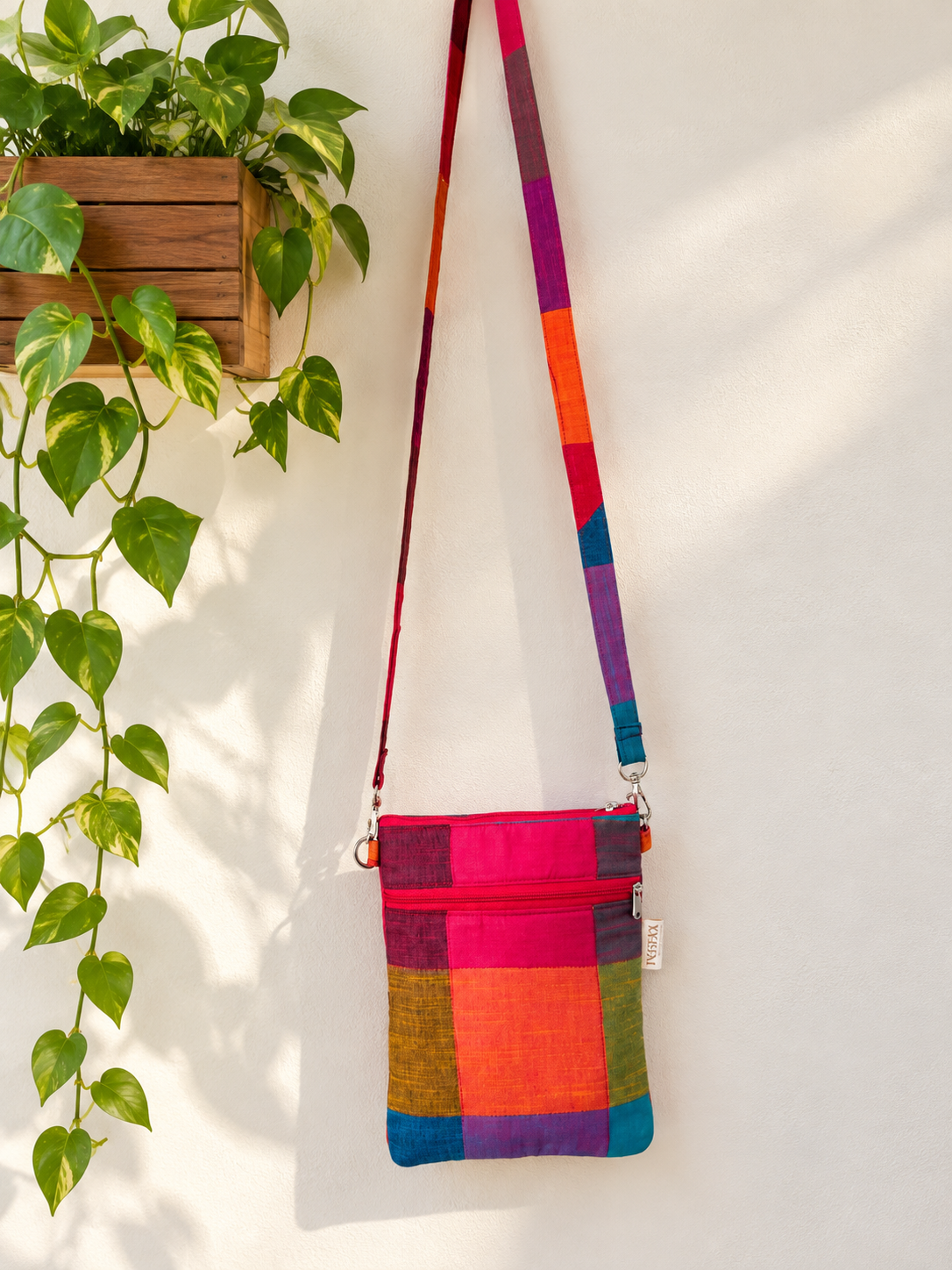 Cross body bags