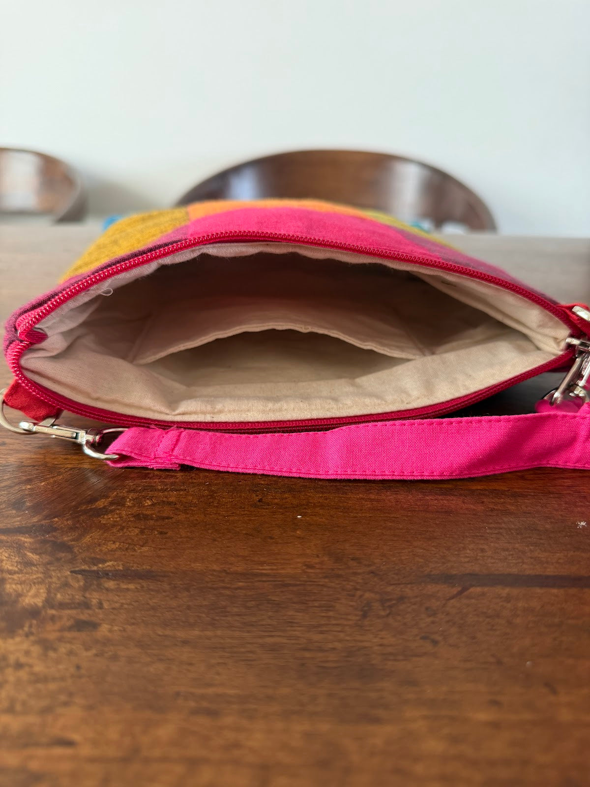 Cross body bags