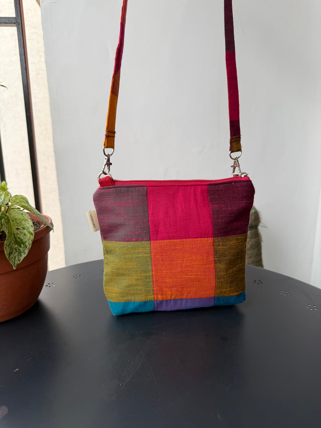 Cross body bags