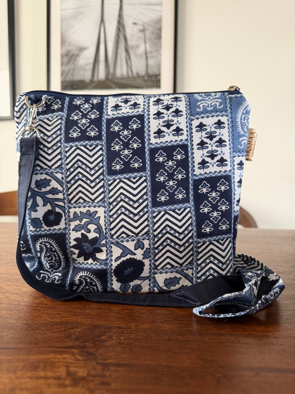 Cross body bags