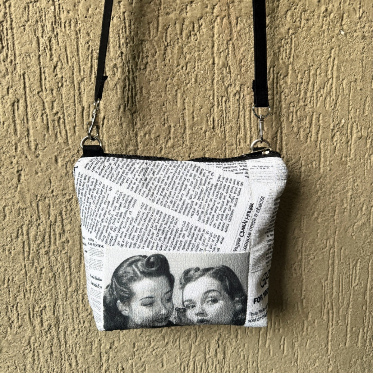 Cross body bags