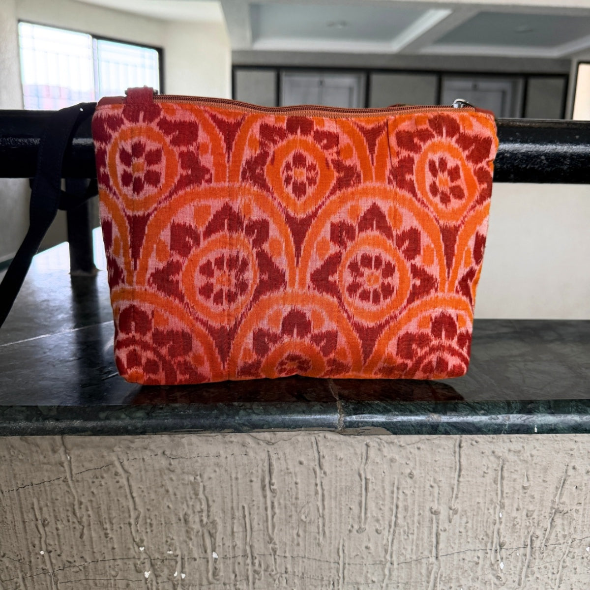 Cross body bags