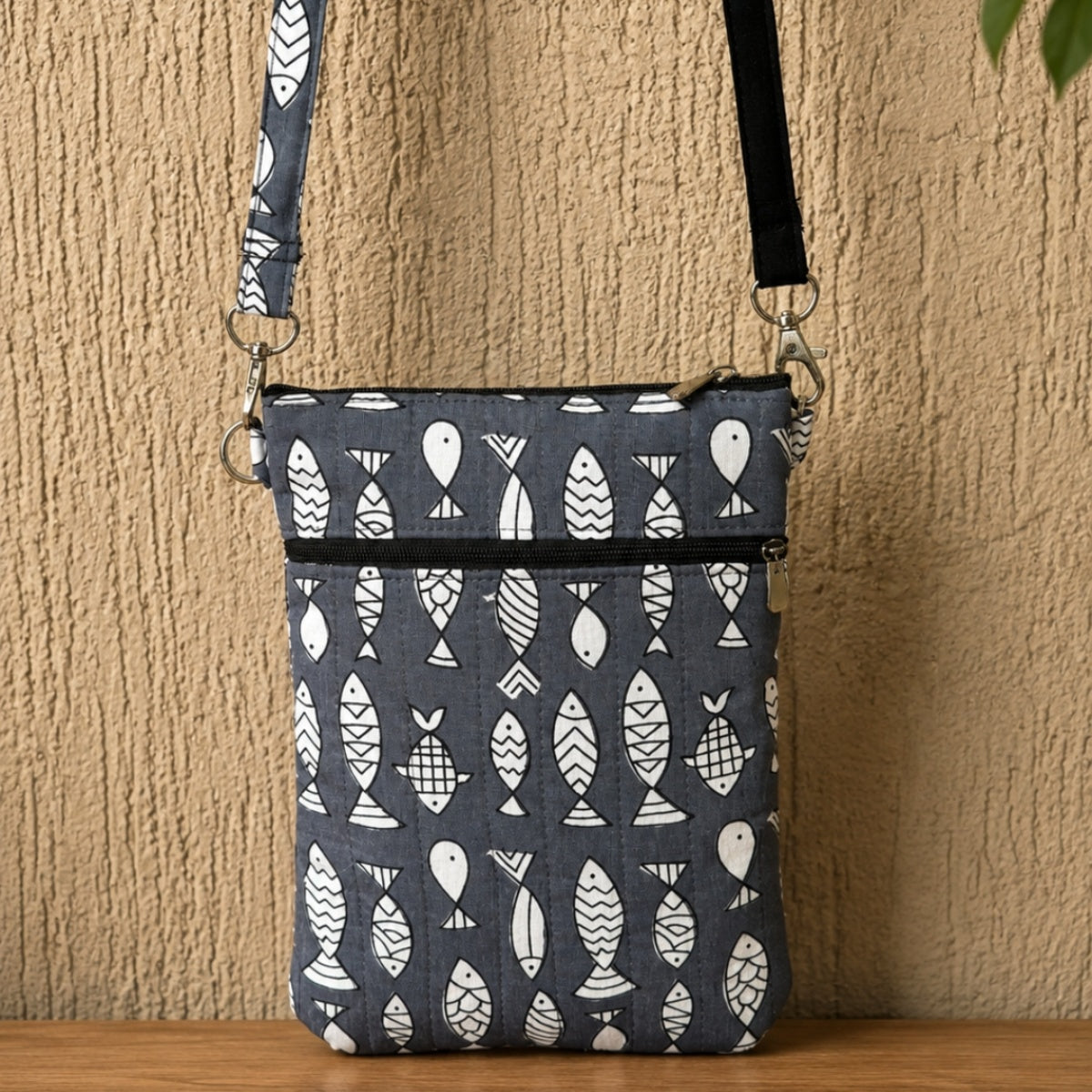 Cross body bags