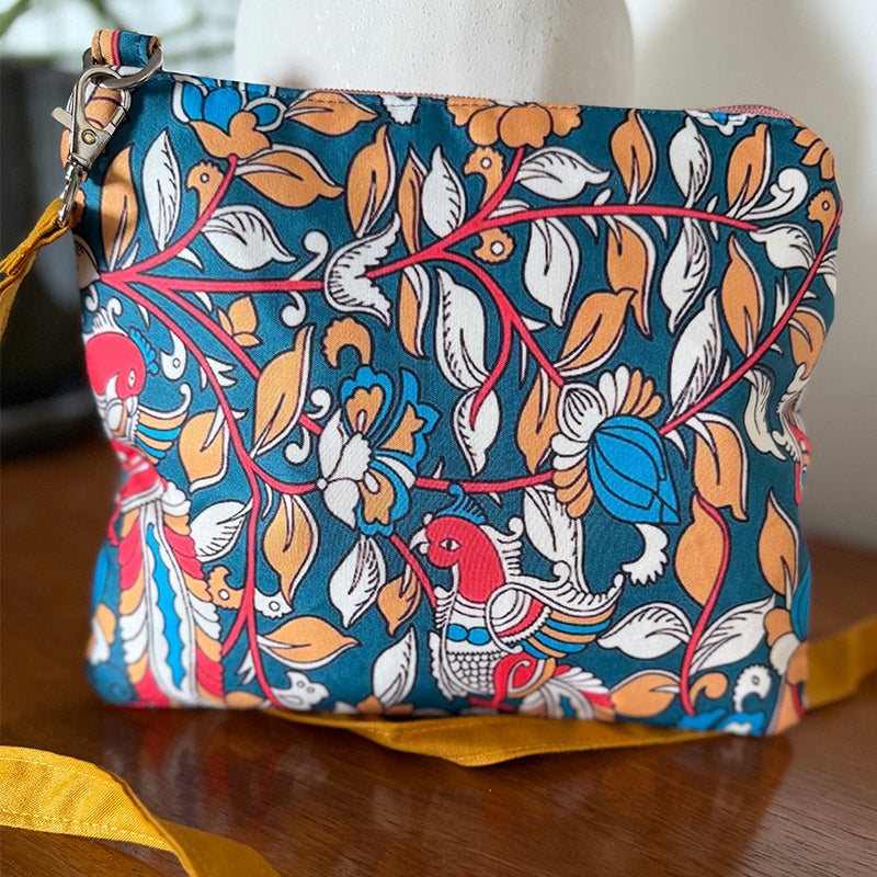 Sling bag