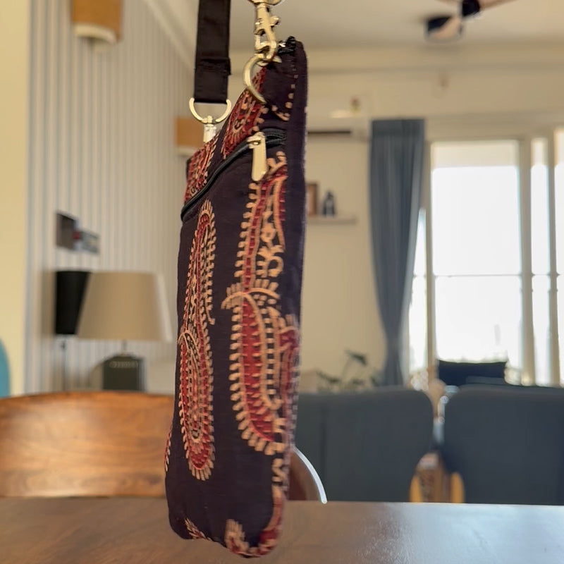 Sling bag