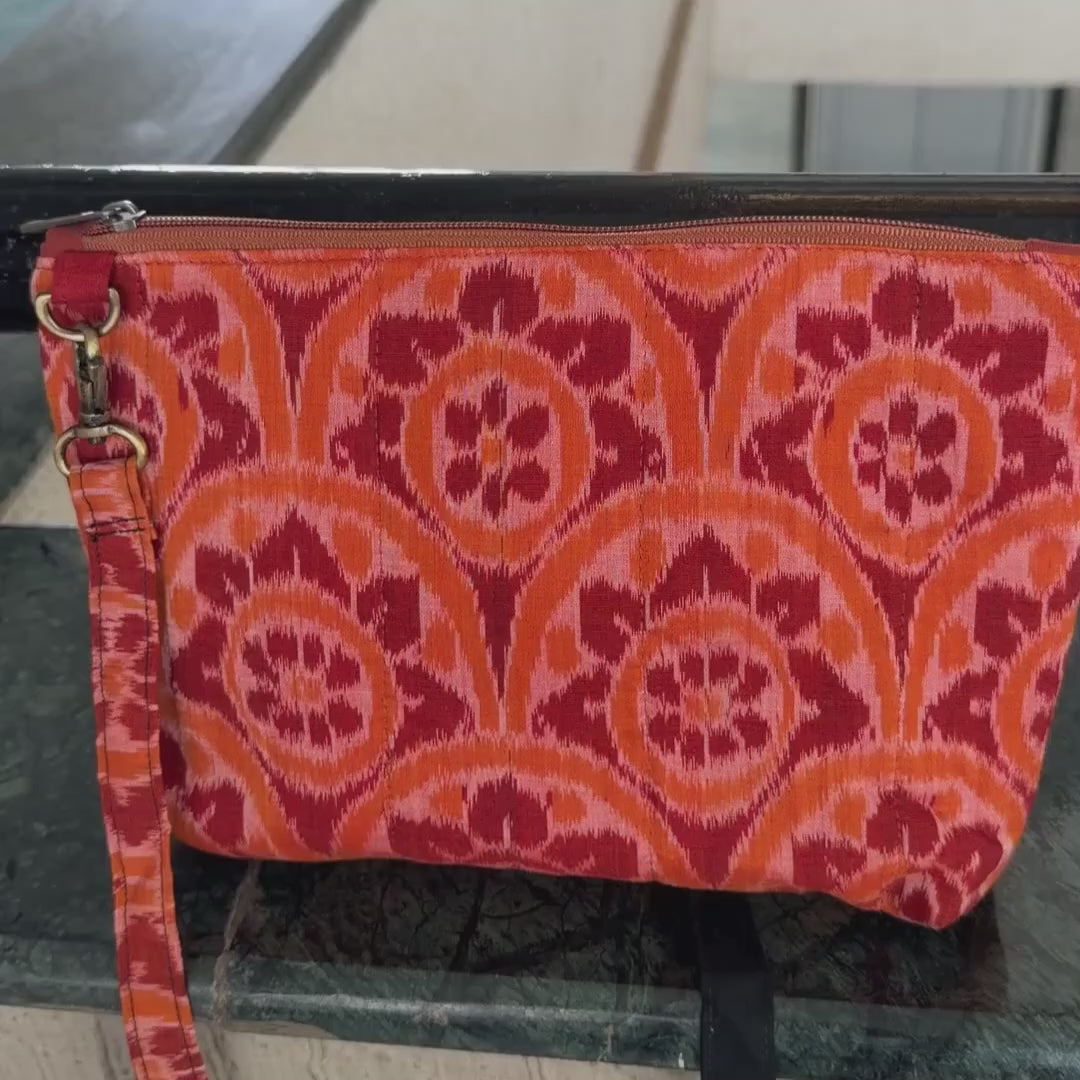 Cross body bags