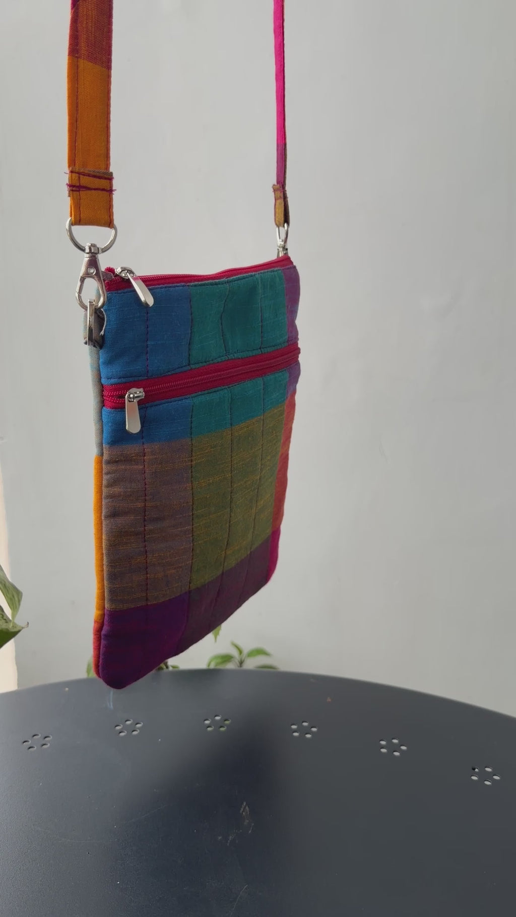 Cross body bags