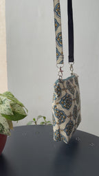Cross body bags