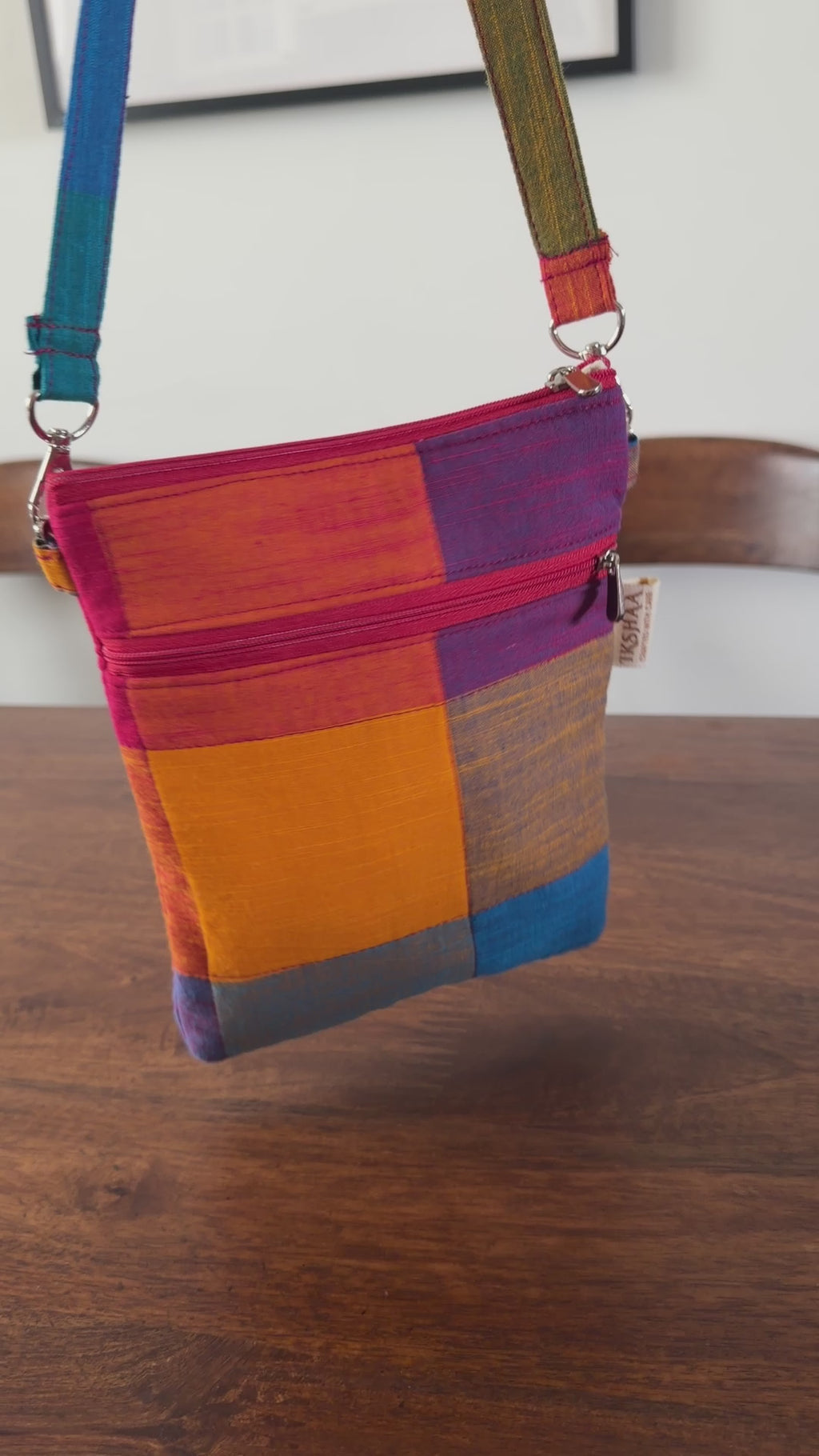 Cross body bags