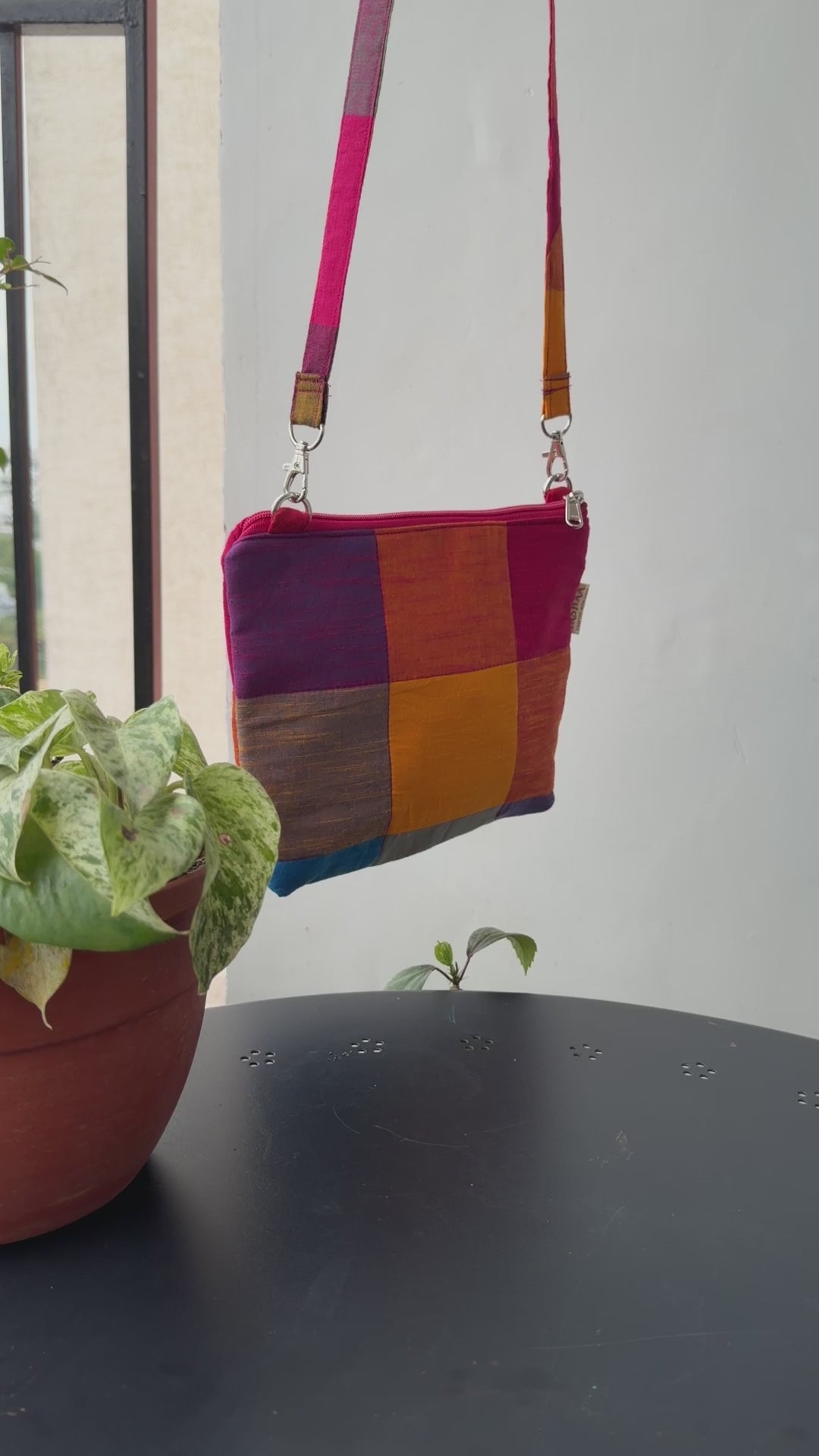 Cross body bags