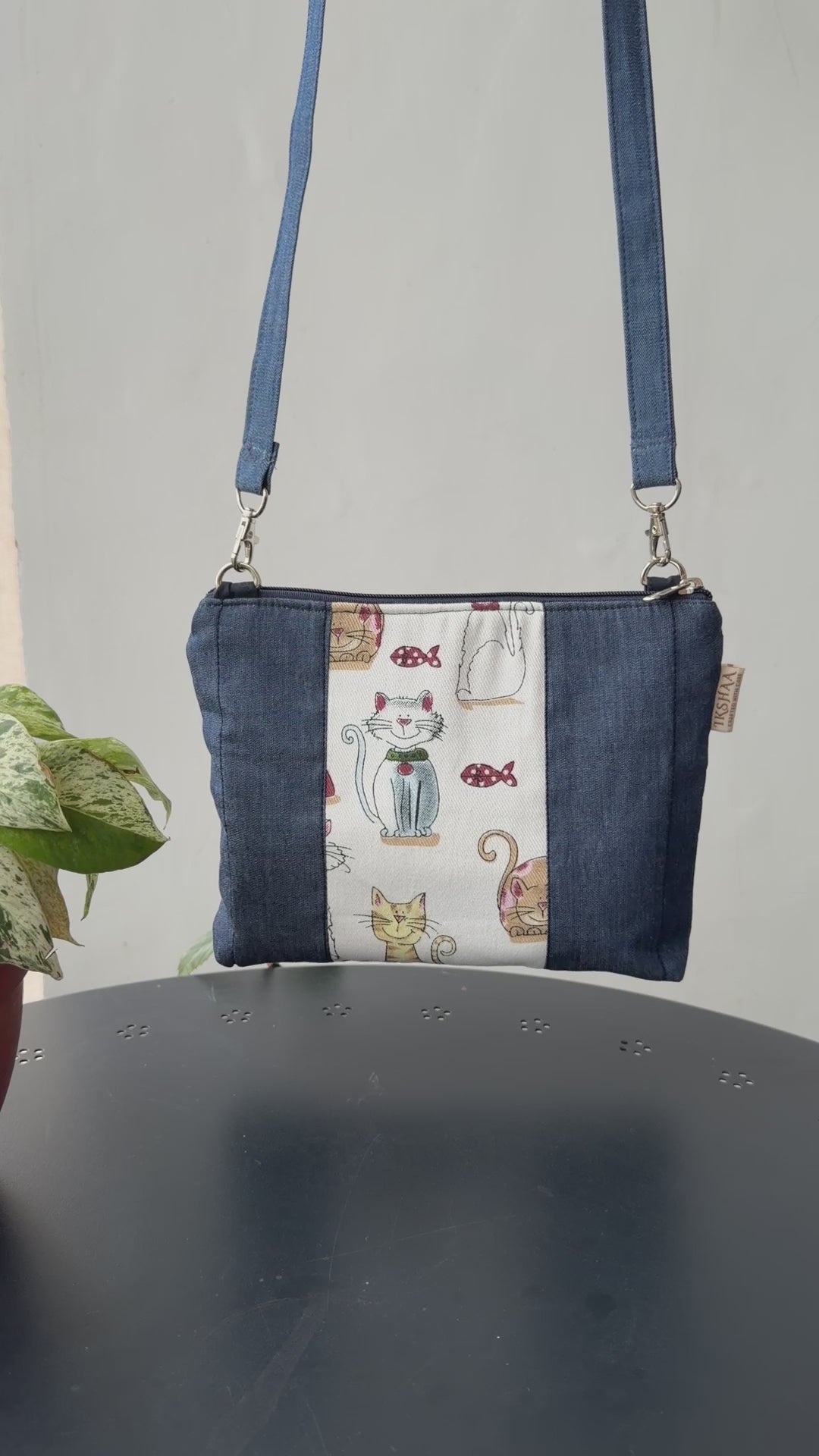 Cross body bags