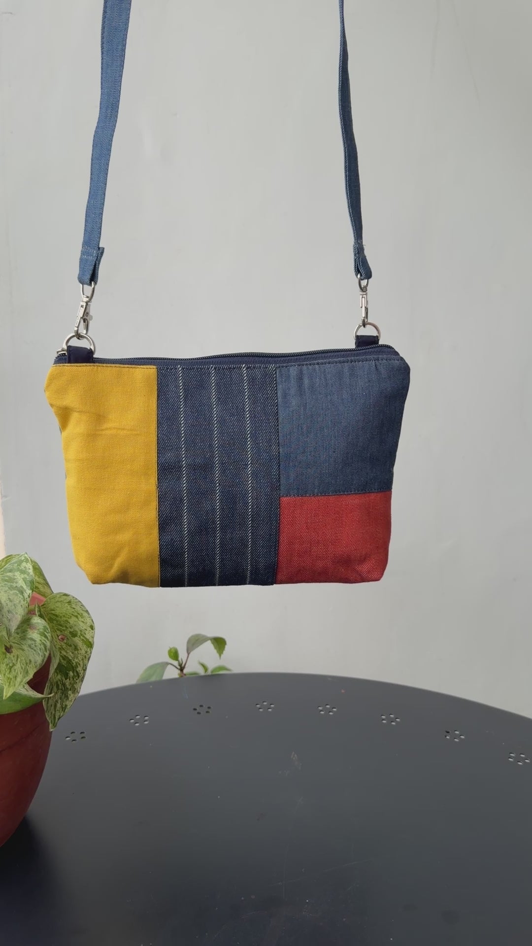 Cross body bags
