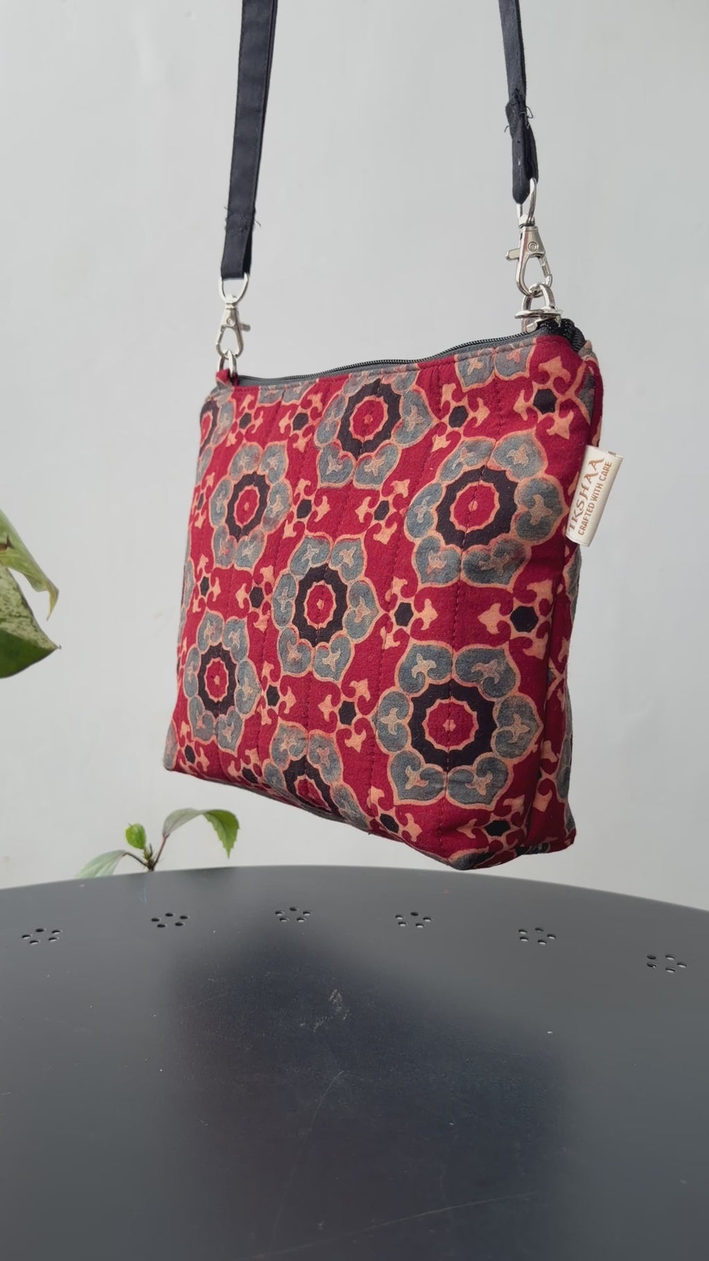 Cross body bags
