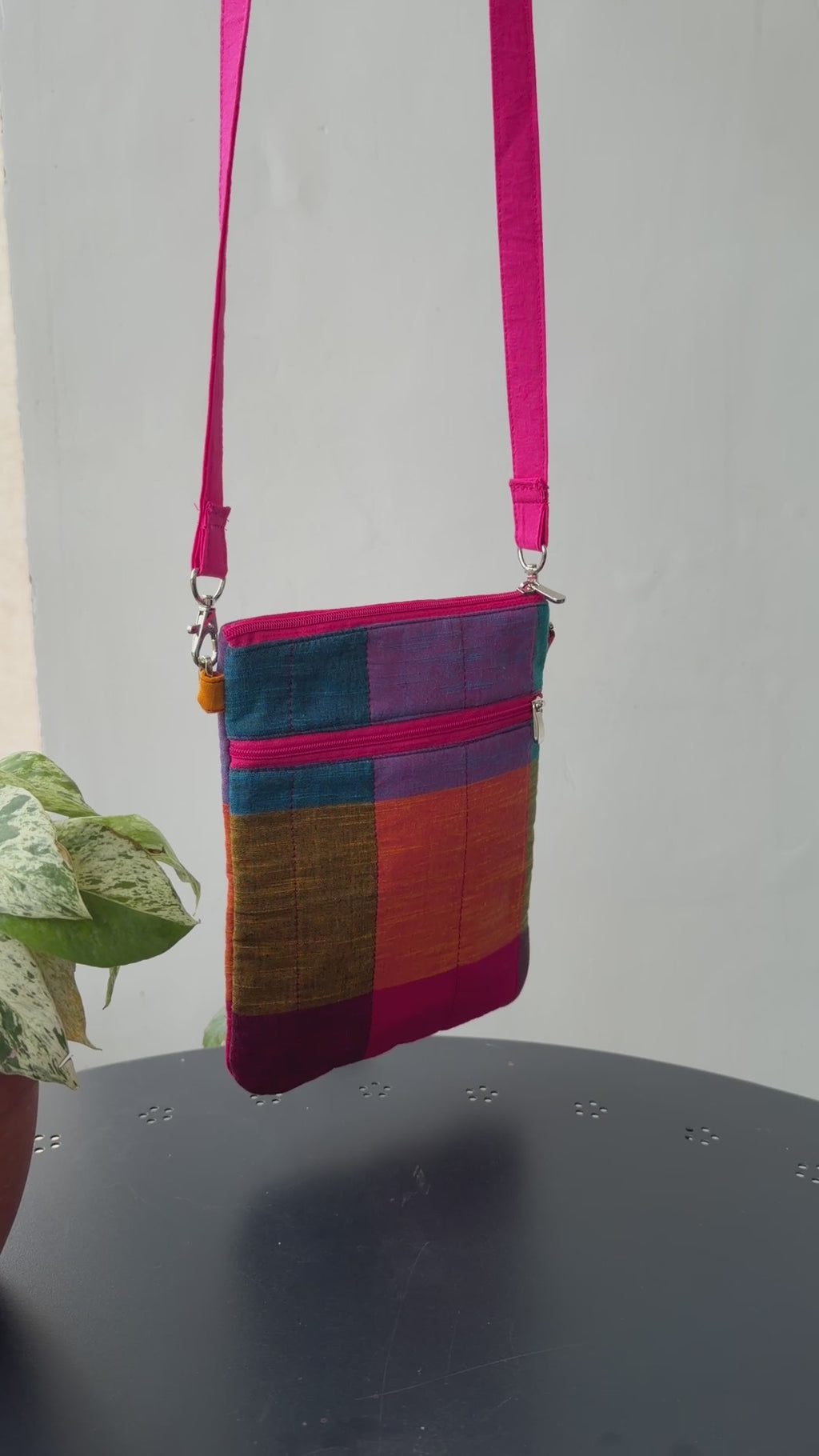 Cross body bags